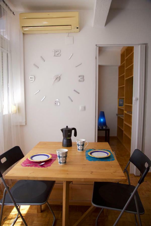 Apartment In Lavapies Madrid Center Eksteriør bilde