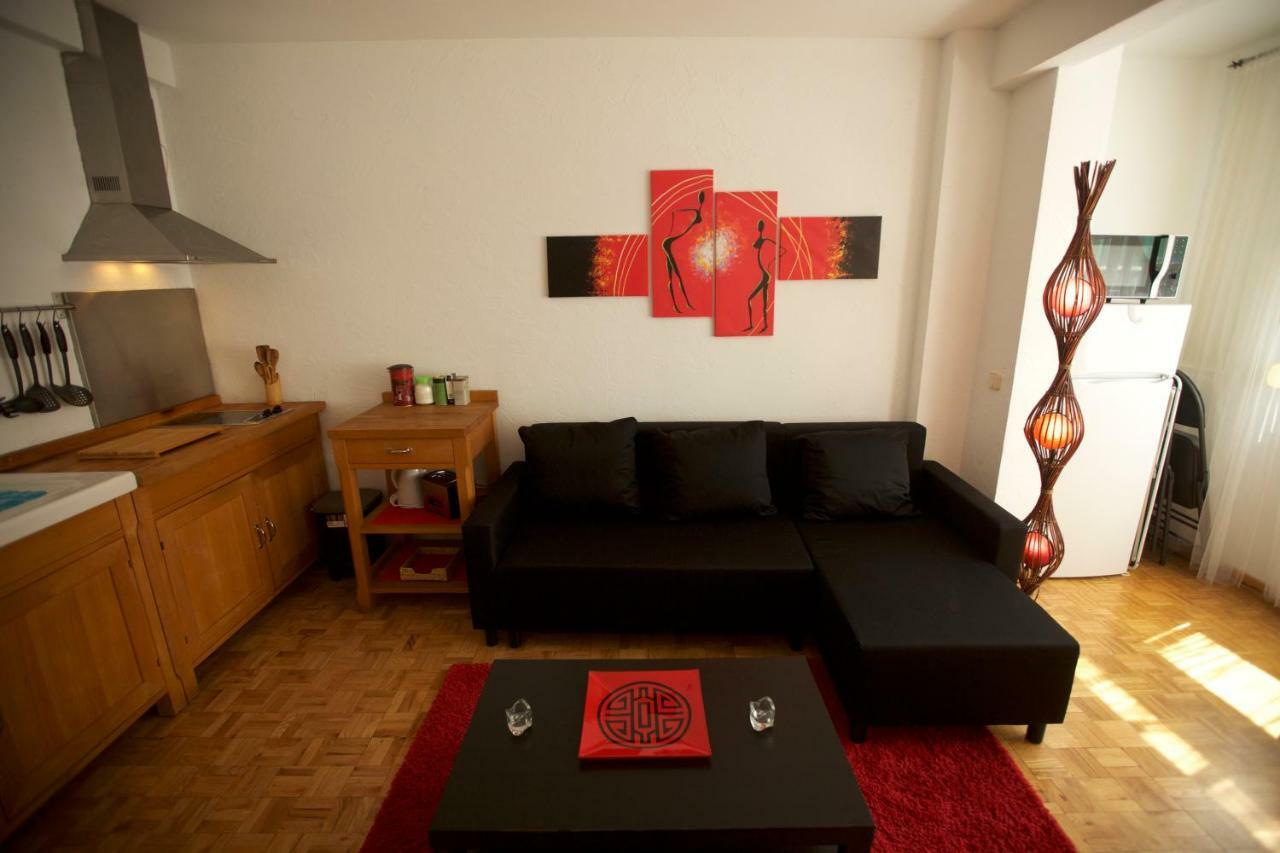 Apartment In Lavapies Madrid Center Eksteriør bilde