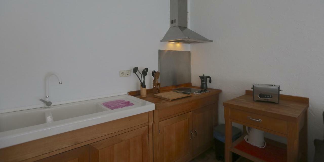 Apartment In Lavapies Madrid Center Eksteriør bilde